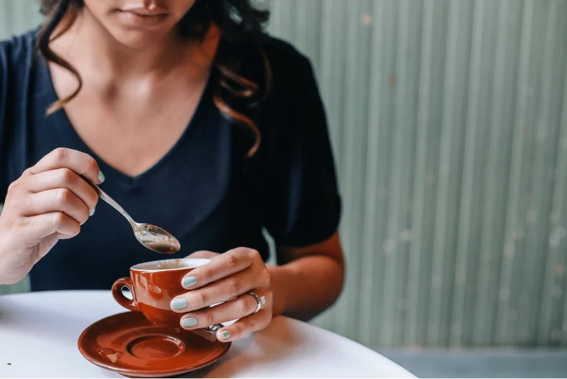 کافئین و اثرات آن بر نوجوانان
